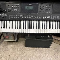 Yamaha PSR-E463 Piano Keyboard Musical Instrument 