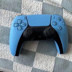 Blue Ps5 controller.