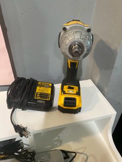 IMPACT WRENCH BATTERY