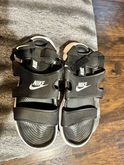 Nike Sandals 