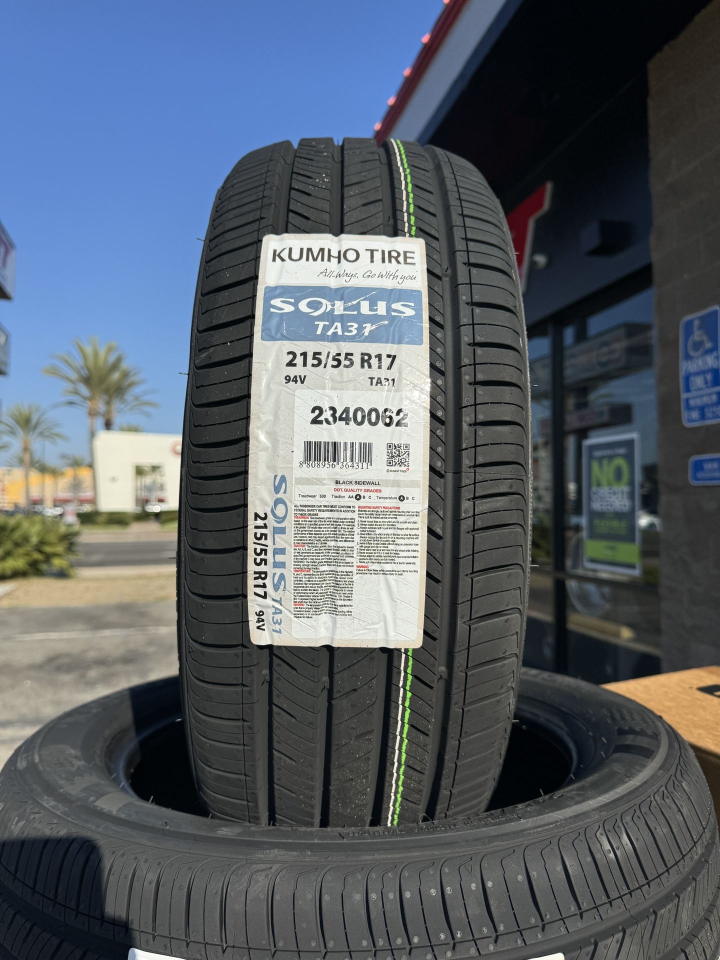 215/55/17 Kumho All Season Tires 