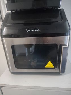 AIR FRIER/ OVEN
