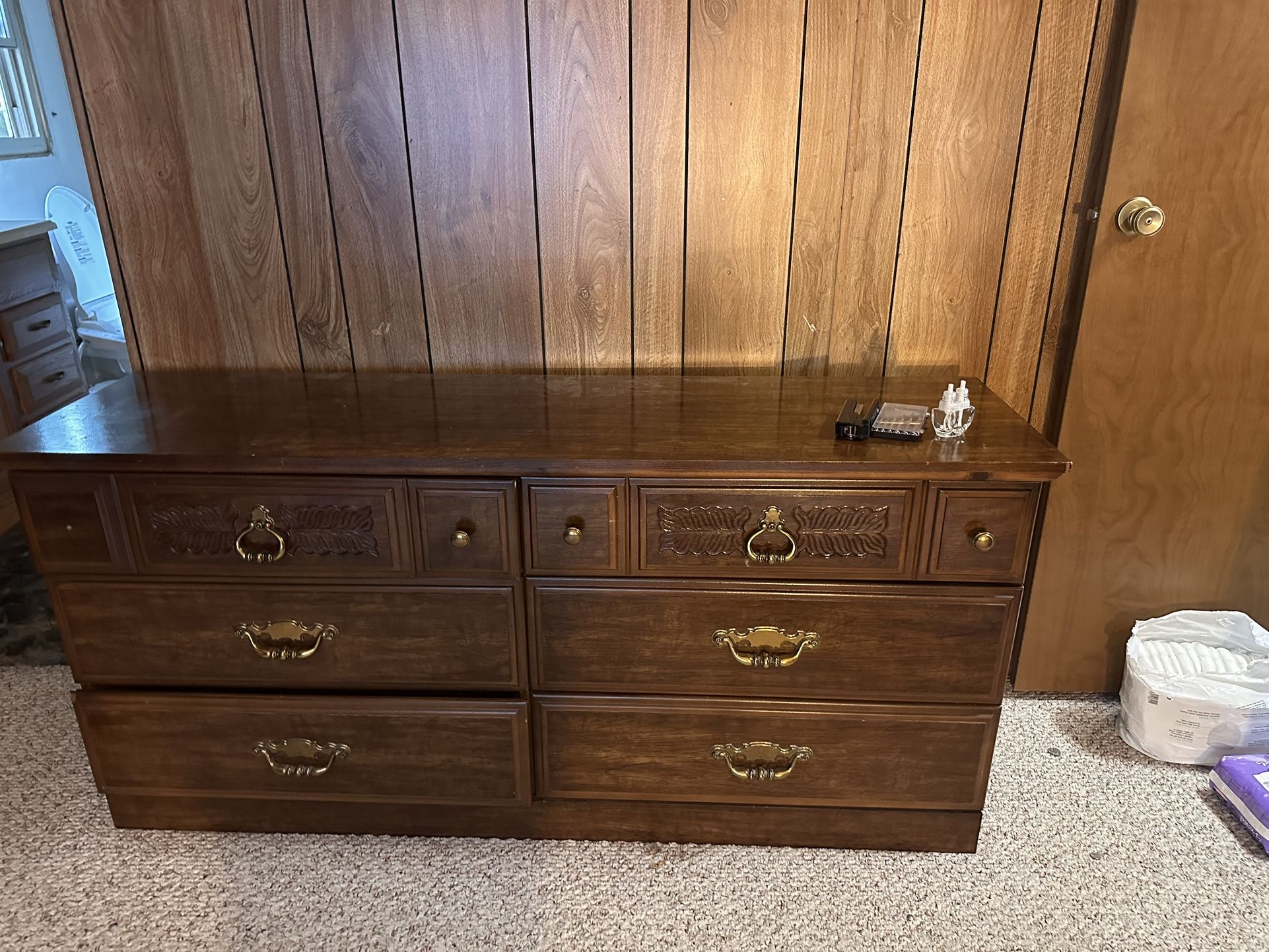 Pending-Free Bedroom Dressers And Night Stand