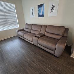BRAND NEW TRIPLE RECLINER