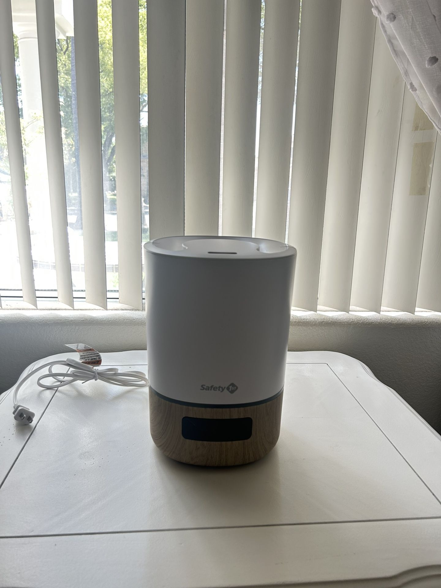 Smart Humidifier-Saftey 1st 