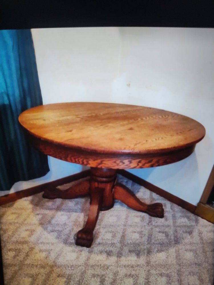 Nice Table And Chairs