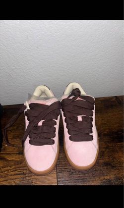 Trendy Sneakers