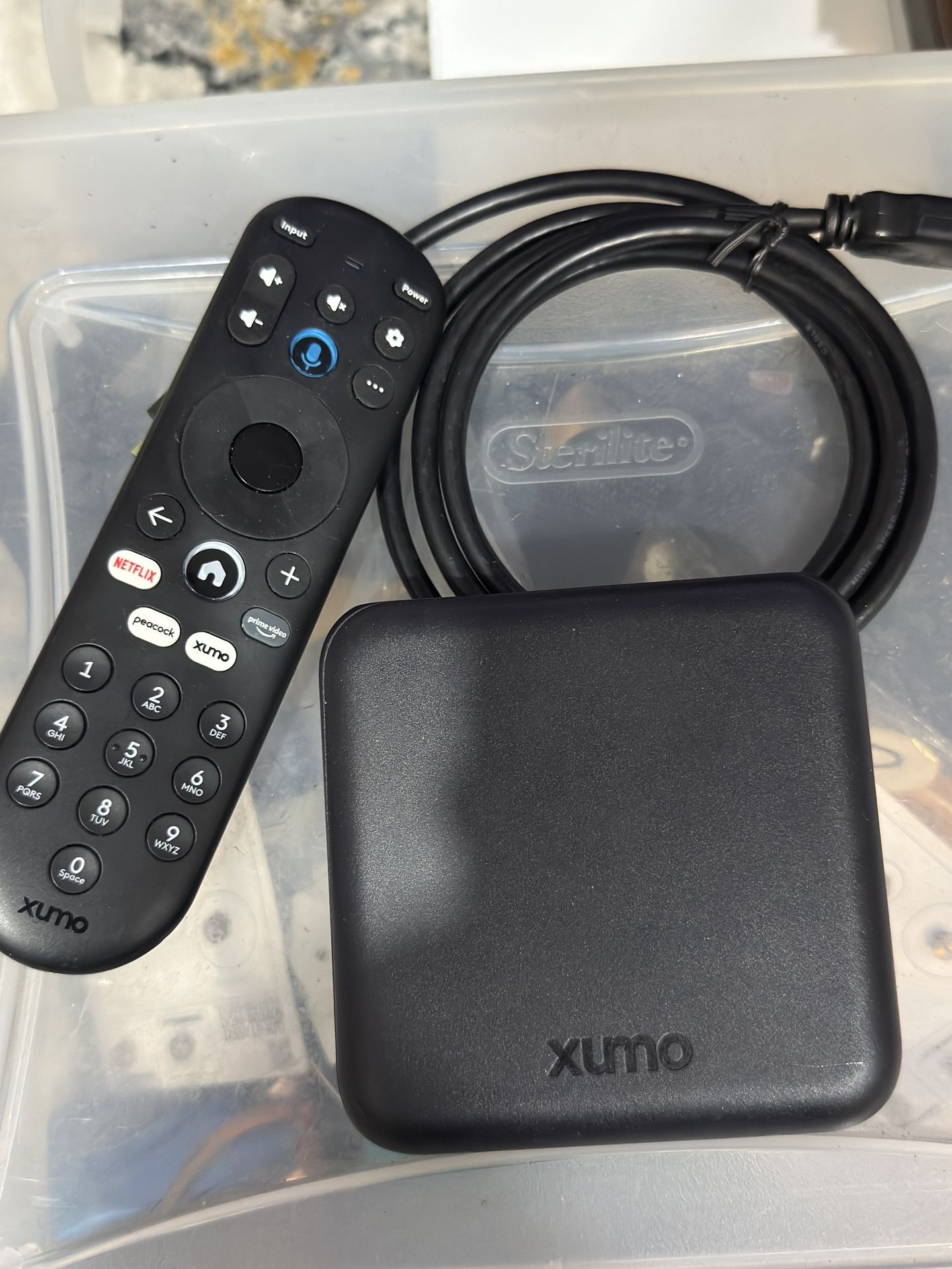 Xumo Streaming Box