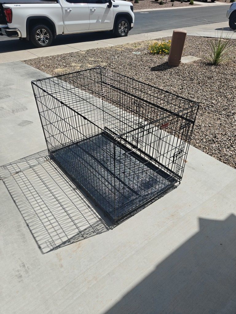 XL Dog Kennel