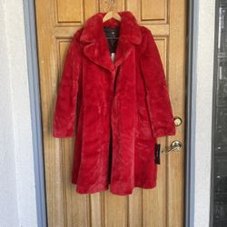 7 For All Mankind Red Faux Fur Long Coat Size Small Fire L7M28333 MSRP $399