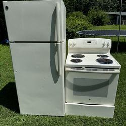 Stove And Refrigerator 