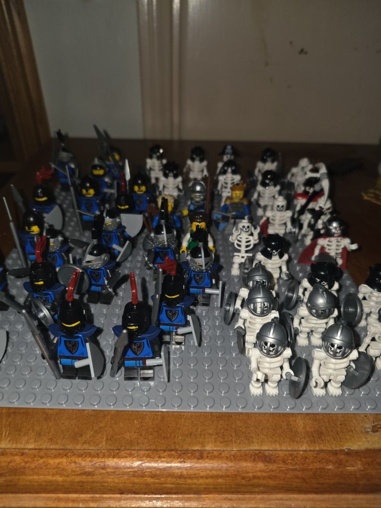Lego Minifigures Lot