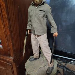 Jason Sideshow Statue