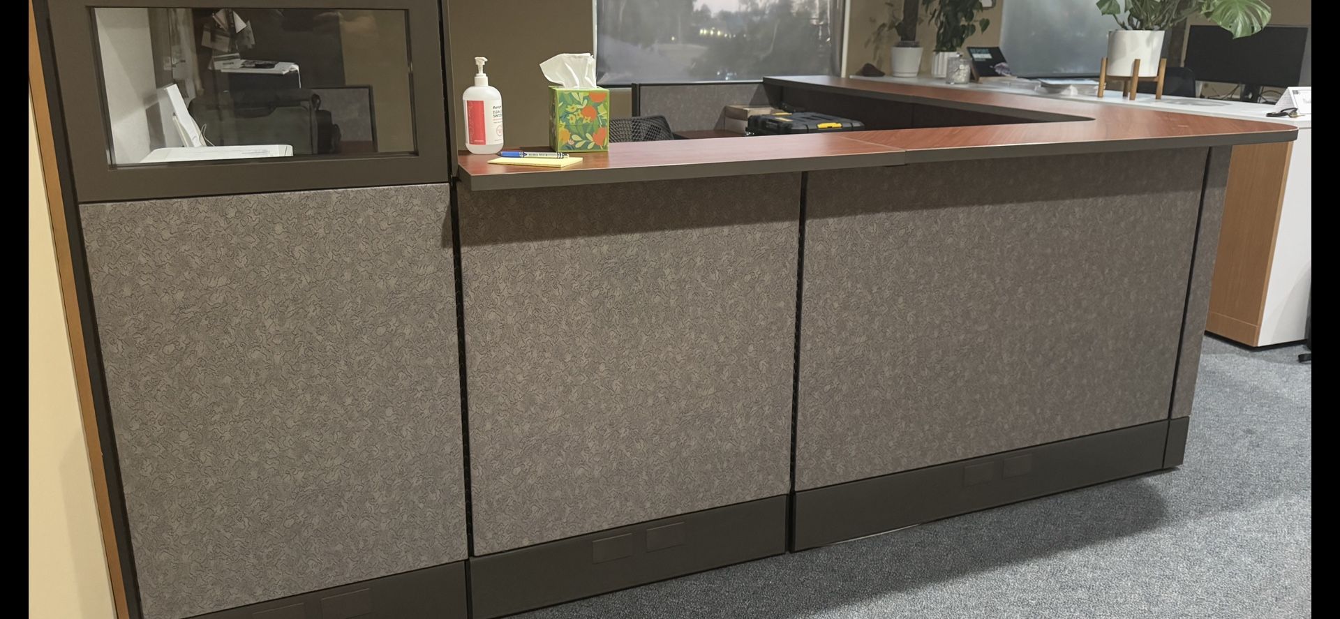 Office Reception (Herman Miller)
