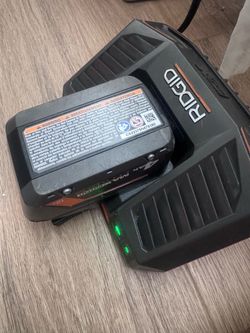RIDGID 18V 4Ah Battery and Charger