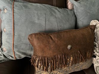 Throw Pillows