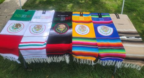 Gabanes Tricolor Y Con Grecas Estilo Sarape