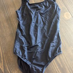 Little girl, ballet leotard