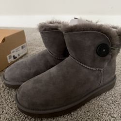 UGG Mini Bailey Button Boots – Grey – Size 8 – New in Box + Care Kit