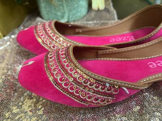 Pink Khussa