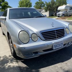 2002 Mercedes Benz E320