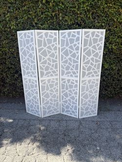 4-Panel Folding Room Divider / Privacy Screen