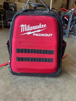 Milwaukee back pack