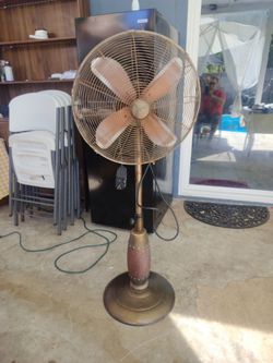 Drand Deco Breeze  Deco Breeze Pedestal  Standing  Fan 3  Speed  Oscillating Fan With Adjustable  Height  Collectable Antique  Fan 28 inches Rustico