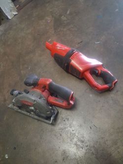 M12 skillsaw  and vacum