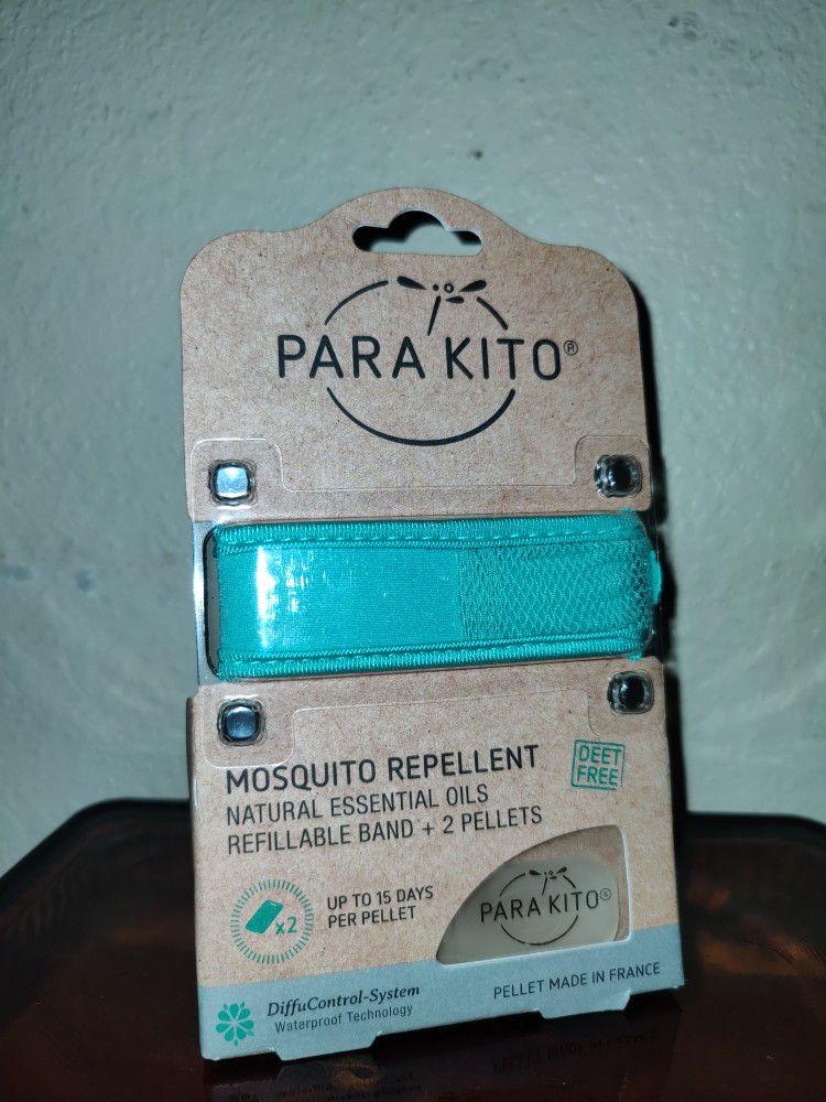 Brand NEW! 🦟   PARA KITO Mosquito Repellent - Refillable Band - + 2 xtra pellets (((PENDING PICK UP TODAY)))