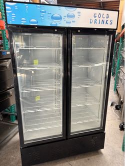 New 2 Door Glass Display merchandiser refrigerator swinging Cooler on wheels