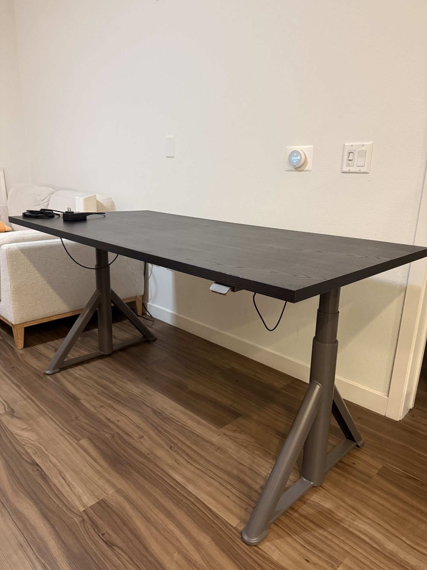 Ikea Height Adjustable Motion Desk
