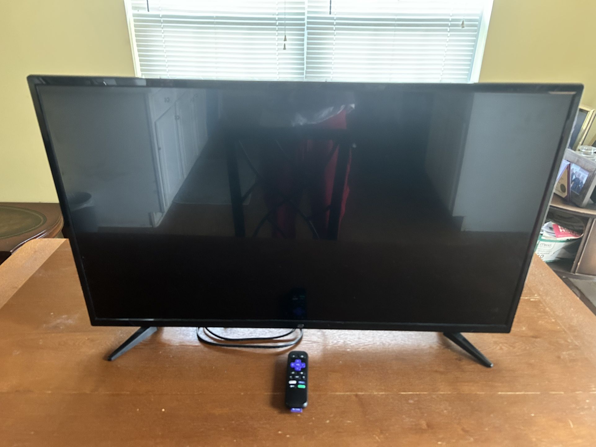 40 inch Roku TV