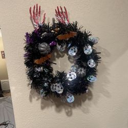 Spooky Halloween Wreath