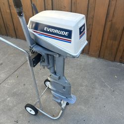 4.5hp Tohatsu Outboard Motor