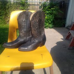Laredo Black Leather Cowboy Boots Size 9. Need A New Shine Used