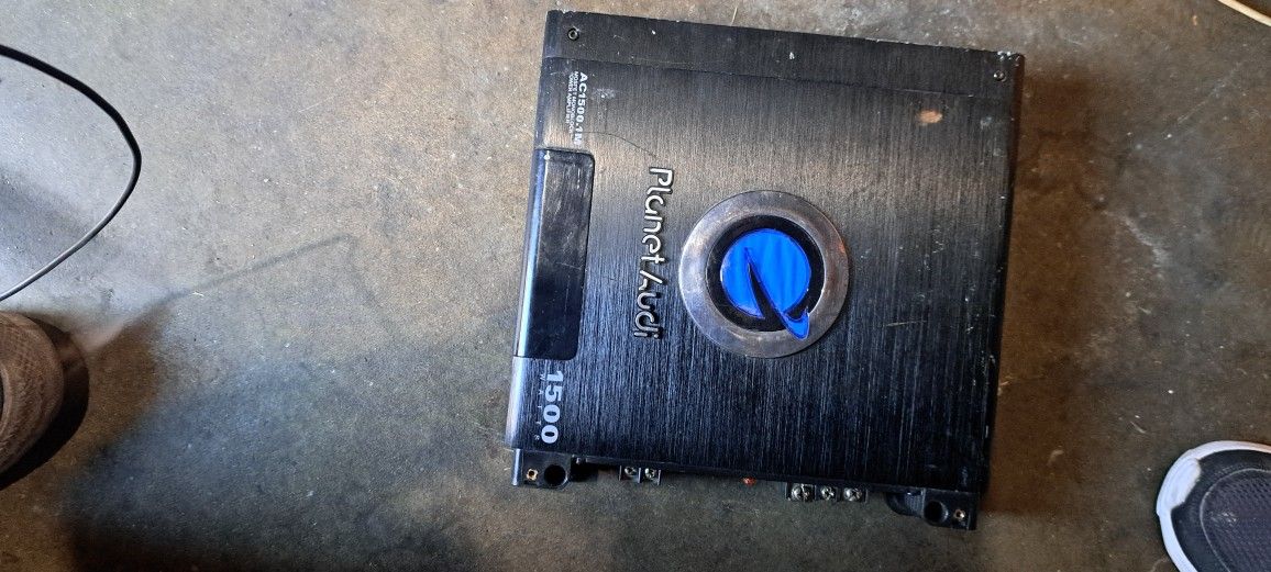 Planet Audio AC1500.1M Monoblock Car Amplifier.