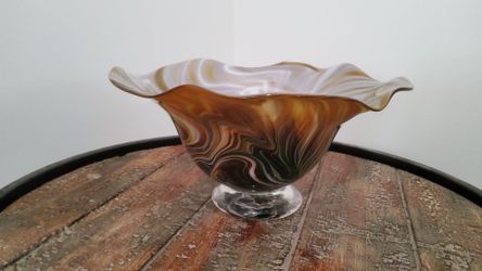 Vintage Hand-Blown Art Glass Ruffled Pedestal Bowl – Amber, Cream & Green Swirl