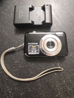 Fujifilm FinePix compact digital camera with charger