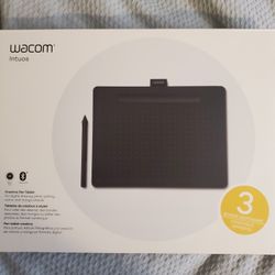 Wacom Intuos M Black Drawing Tablet (Read Description)