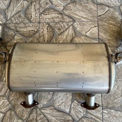 2022 Infiniti Q60 Muffler with Chrome Tips