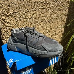 Adidas ZX 22 Boost Shoes Size 10.5