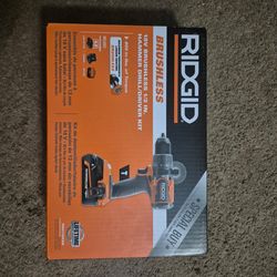 Rigid 18v 1/2 inch hammer drill/driver kit