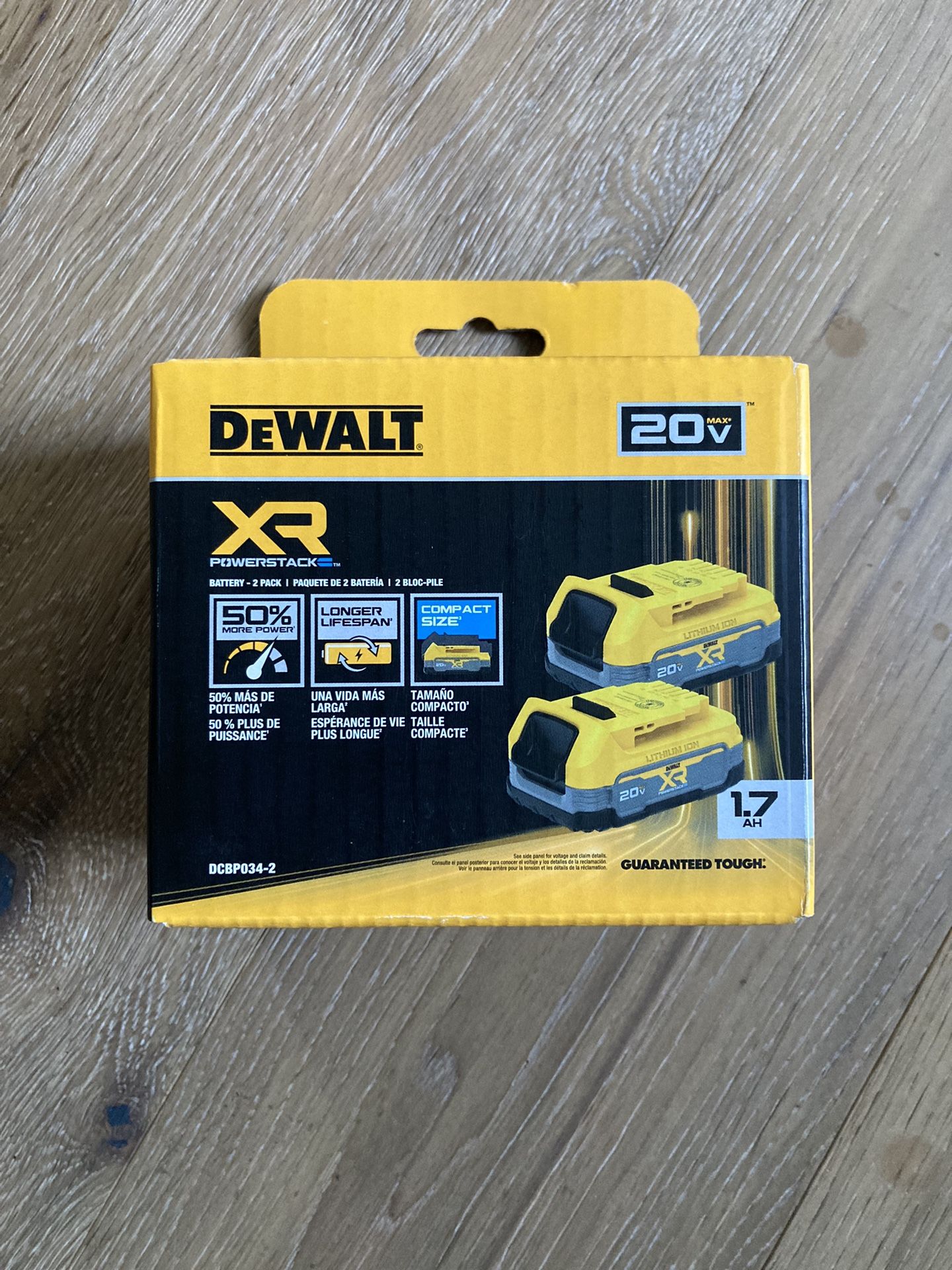 **Brand New** DEWALT 20V MAX POWERSTACK Lithium-Ion 1.7 Ah Compact Battery Pack (2-Pack)