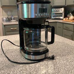 Coffee maker programmable 12 cup