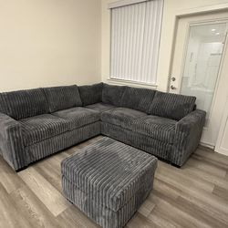 4-Piece Sectional Set W/ Ottoman One-Arm Loveseat x 2 + Corner Wedge + Cocktail Ottoman  Color: Dark Gray.    💢    Seccional De 4 Piezas  Nuevos
