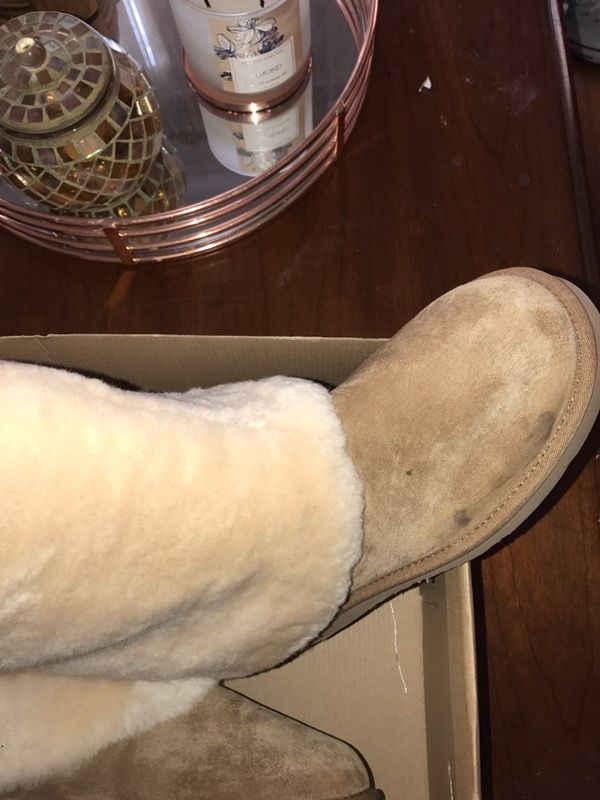 Uggs chestnut 9 women's