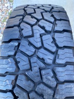 (ONE) TIRE - LT 275 70 17 114/110S FALKEN WILDPEAK A/T 3W