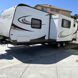 2015 Forrest River EVO 