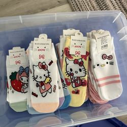 Hello Kitty Socks 